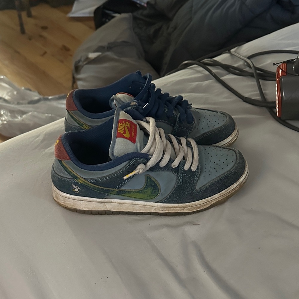 Nike sb dunks why so sad size 7 1/2 men’s
